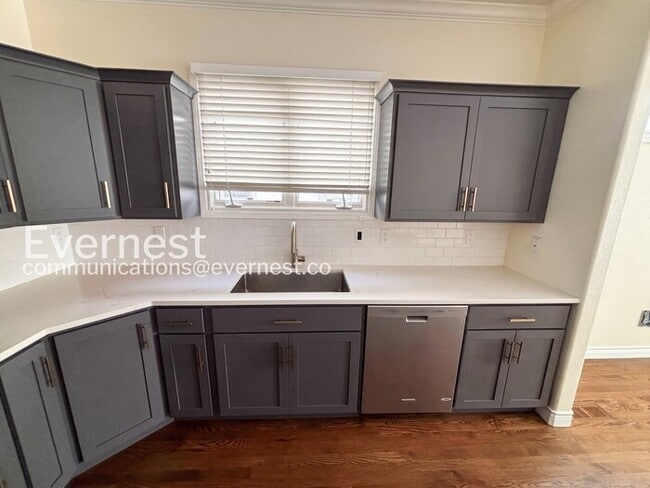 Photo - 268 S Garfield St