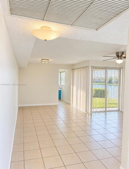 1211 S Independence Dr Unit 1211F