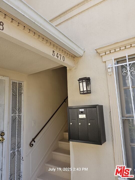 Building Photo - 5472 Edgewood Pl Rental