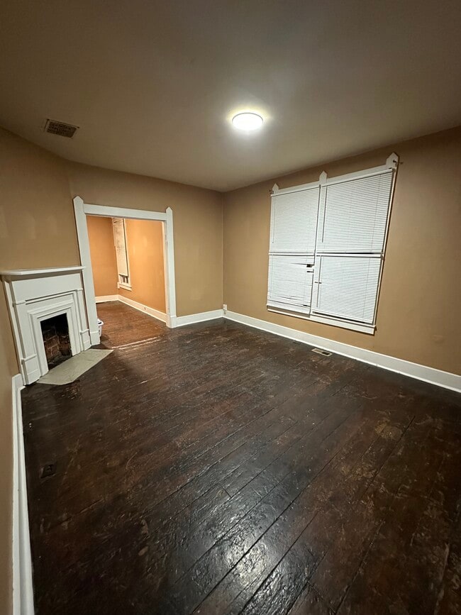 Photo - 610 S Green St