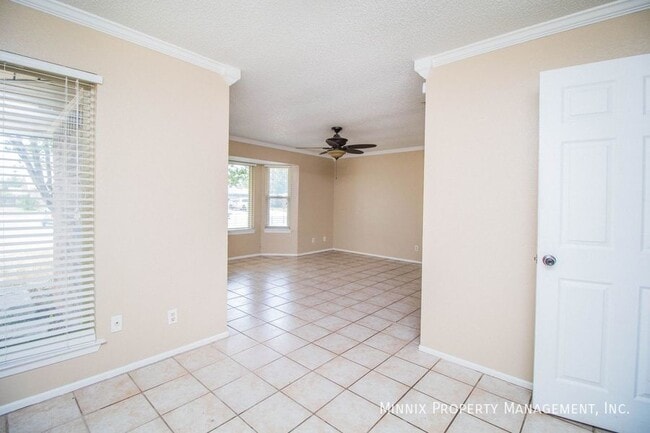 Photo - 4429 Esmond Dr