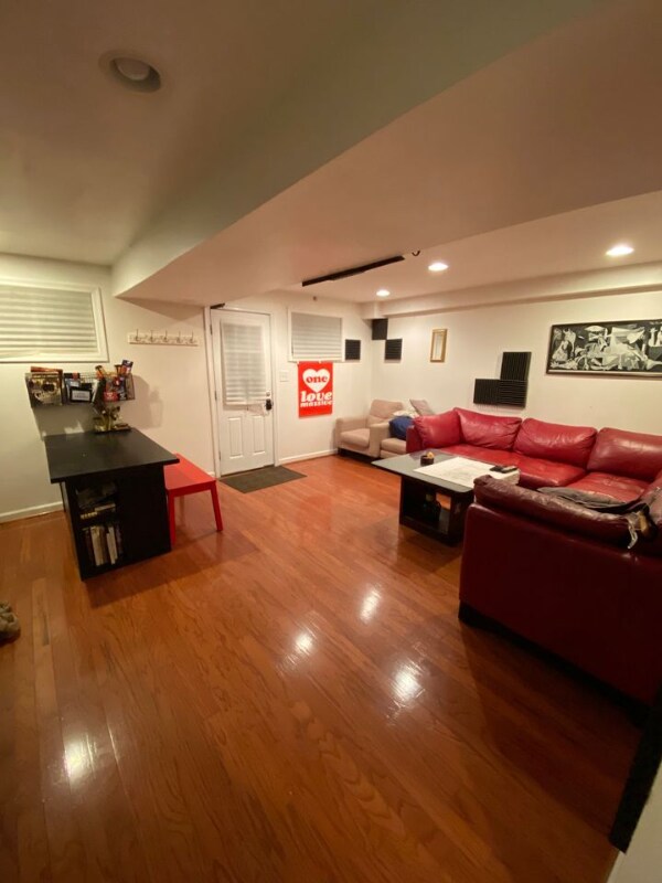 1523 Oates St NE