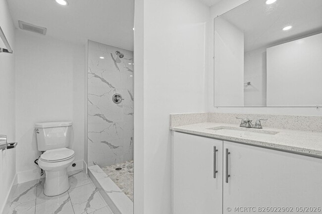 Photo - 9227 SW 87th Ave Unit B1