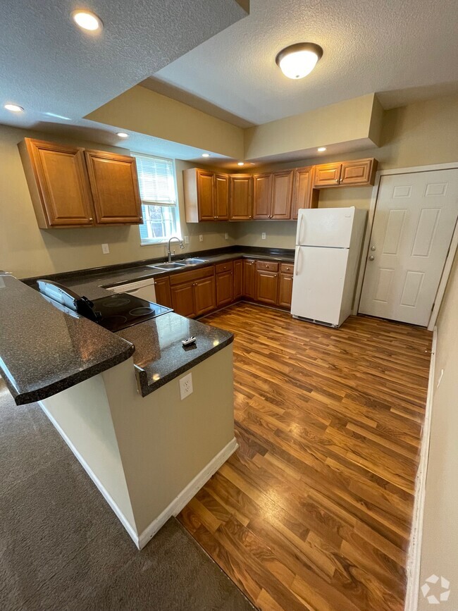 Building Photo - 3212 Pillsbury Ave S Unit 1 Rental