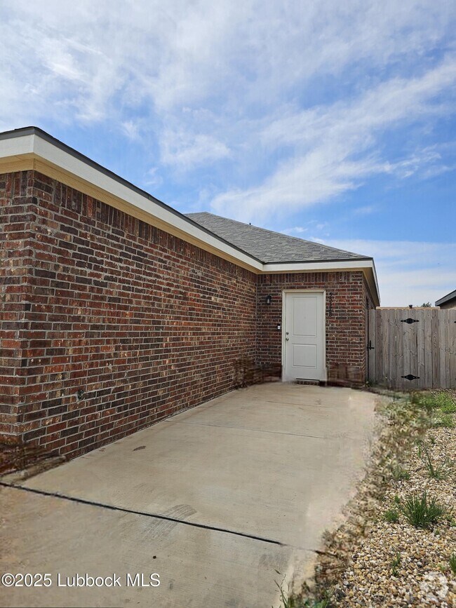 Building Photo - 5537 Itasca St Rental
