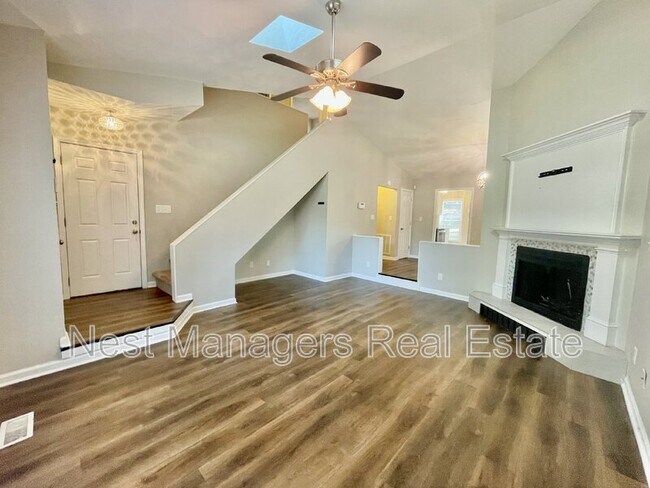 Photo - 820A Anarine Rd