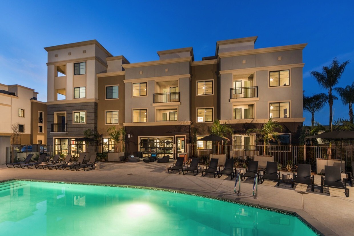 Alcove Off Campus Housing Escondido Ca Forrentuniversity Close