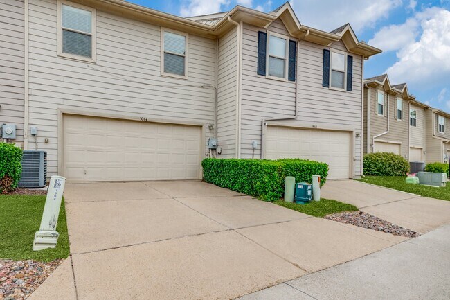 Photo - Spacious 3-Bedroom Townhouse with 2.5 Baths in North Fort Worth