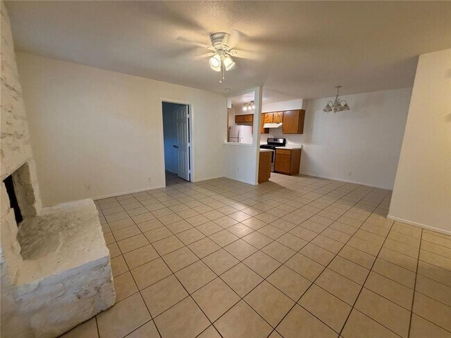Photo - 1016/1018 Woodlief Trail Unit 1016