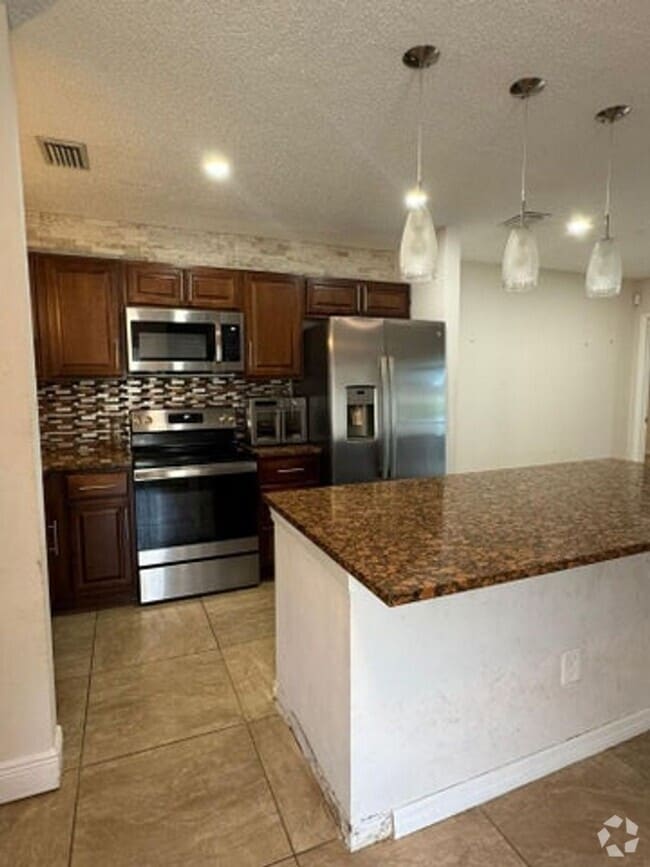 Building Photo - 1343 Summit Run Cir Rental