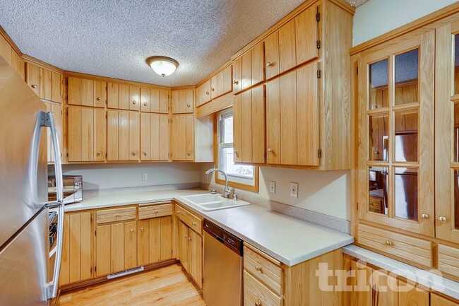 Photo - 6680 168th St W