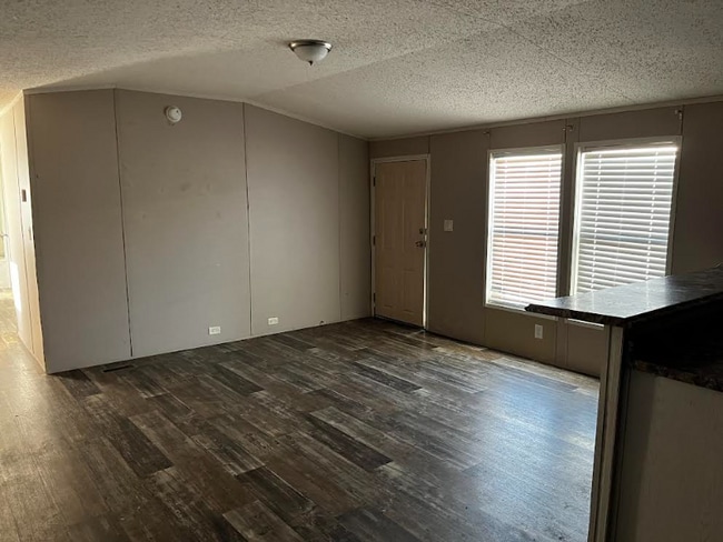 Photo - 411 Medford St