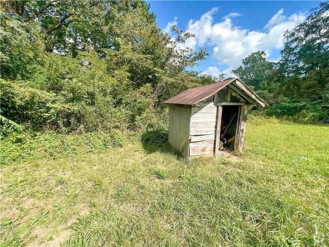 Building Photo - 1105 Wilson Pl Rental