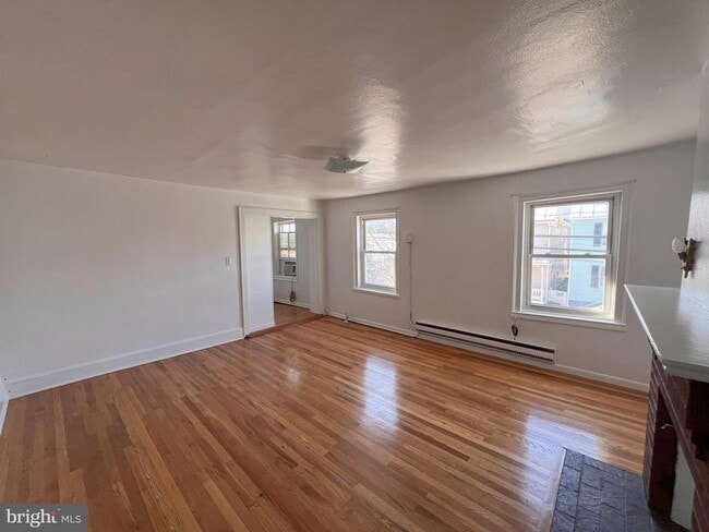 Building Photo - 318 S Braddock St