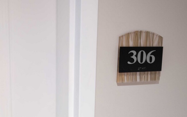 Photo - 103 N 1st St Unidad 306