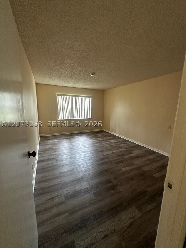 Photo - 6300 S Falls Cir Dr Unit 106