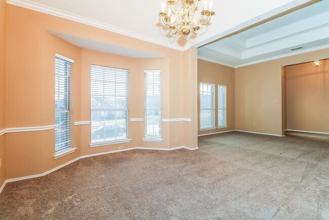 Photo - 713 Claire View Dr