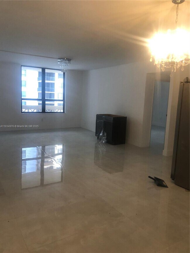 Photo - 10185 Collins Ave Unit 616