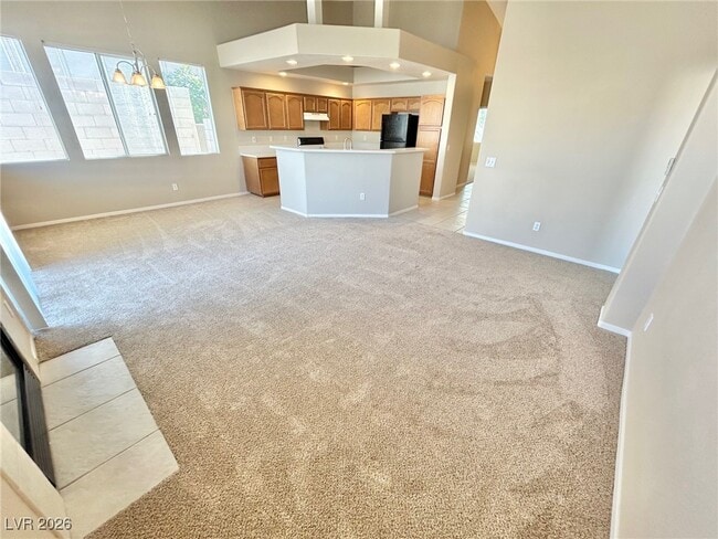 Photo - 206 Crown Imperial St