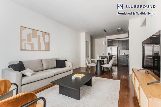 Photo - 4918 St Elmo Ave Unidad FL10-ID316