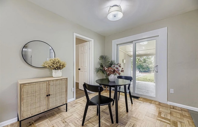 Photo - 3040 S Forest St