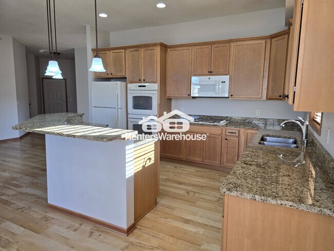 Photo - 9630 Independence Cir Unidad 204