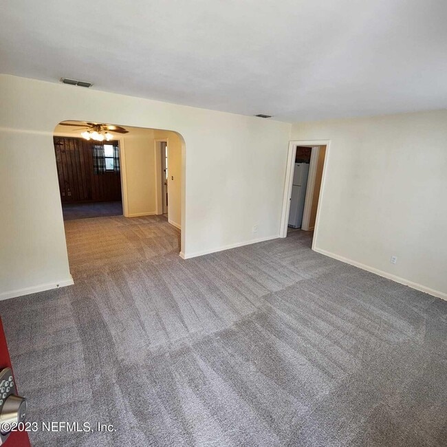 Photo - 2417 Barlad Dr