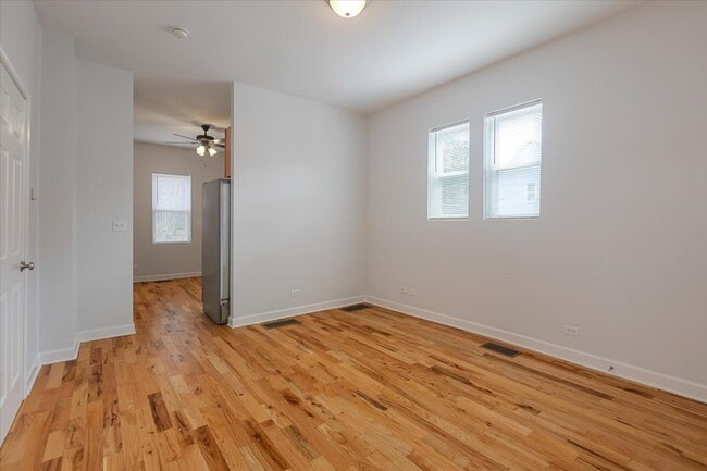 Photo - 1234 W 49th Pl