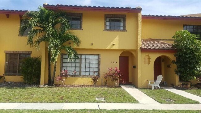 Building Photo - 2624 NW 47th Terrace Rental