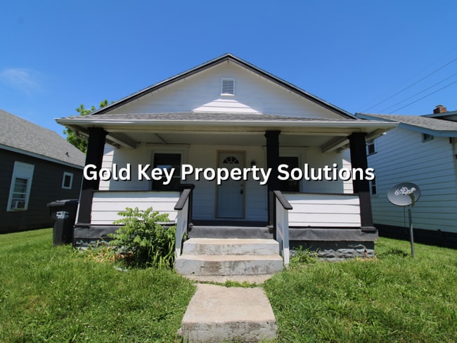 Building Photo - COMING SOON!! Spacious 3 BR 1 BA with Covered Porch and Garage (SECTION 8 APPROVED)