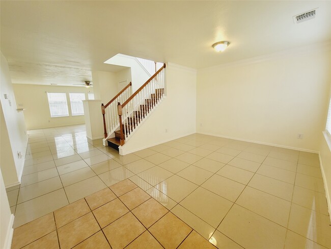 Photo - 3807 Brook Garden Ln