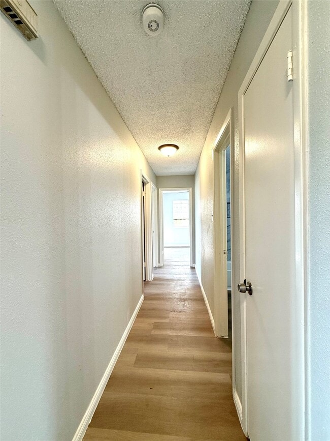 Photo - 12071 Plumbrook Dr