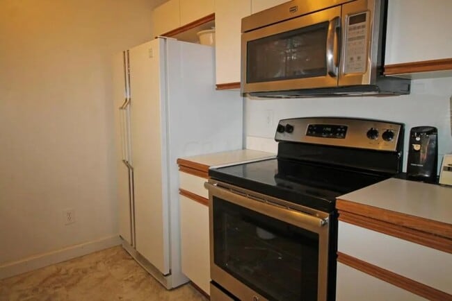 Photo - 5702 Mango Ln