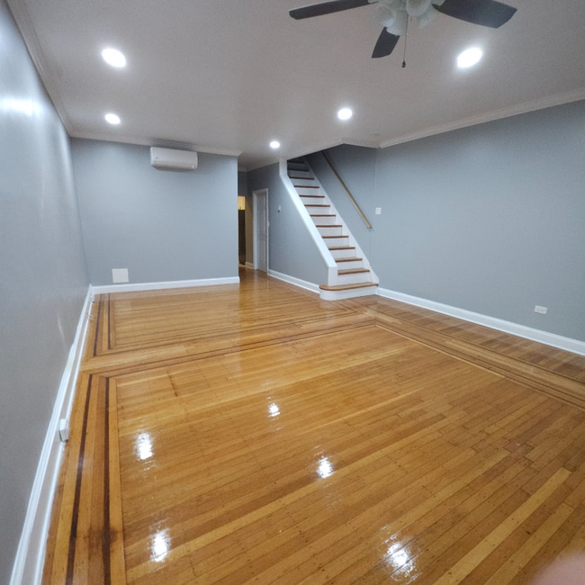 Photo - 214 Hermitage St