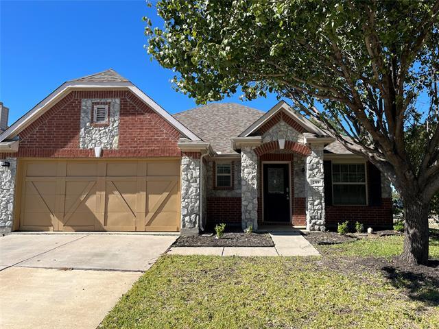 Building Photo - 209 Serenade Ln