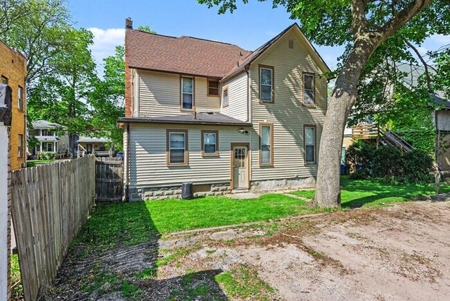 Photo - Charming 1-Bed/1-Bath Apartment – Newly Renovated!