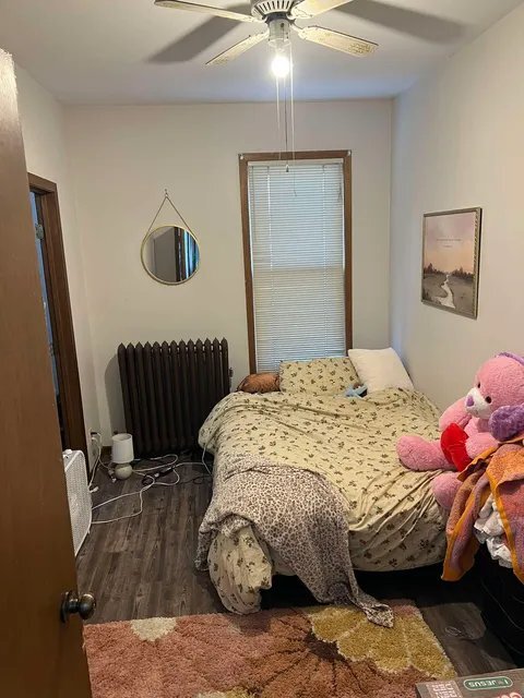 Photo - 717 W 6th St Unit 1