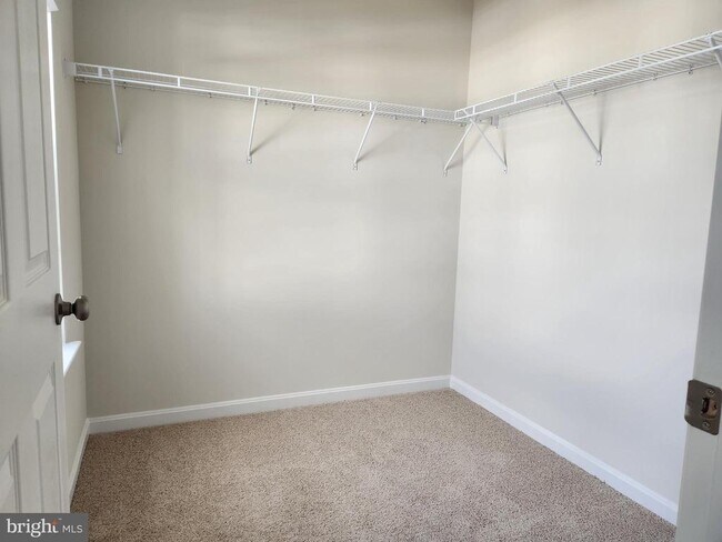 Photo - 212 Caterpillar Dr