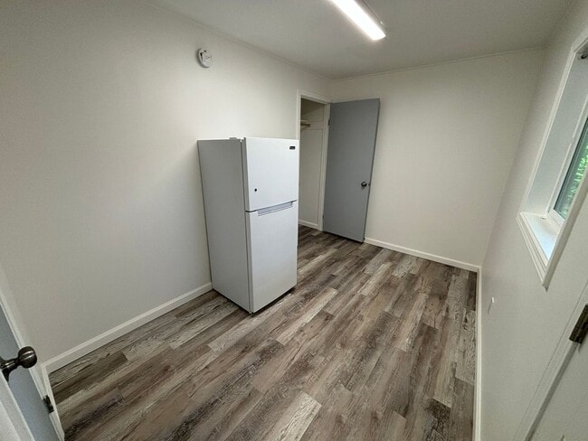 Photo - 1736 Fern St Unit Studio