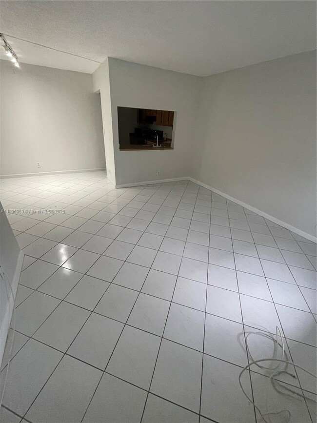 Photo - 10041 Winding Lake Rd Condo Unit 104