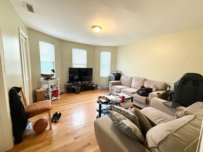 Photo - 3977 Washington St Unit 1