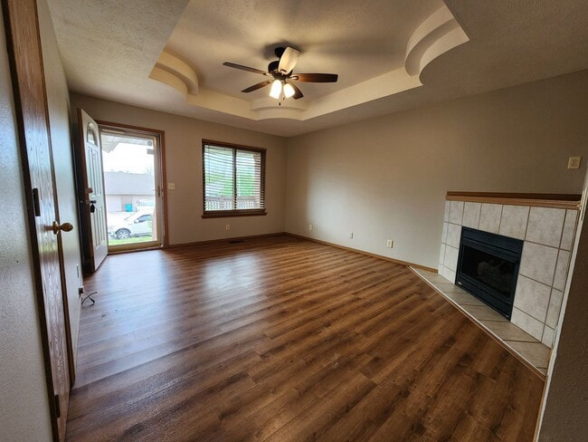 Photo - Spacious 2-Bedroom, 2-Bathroom Home AVAILABLE NOW!!