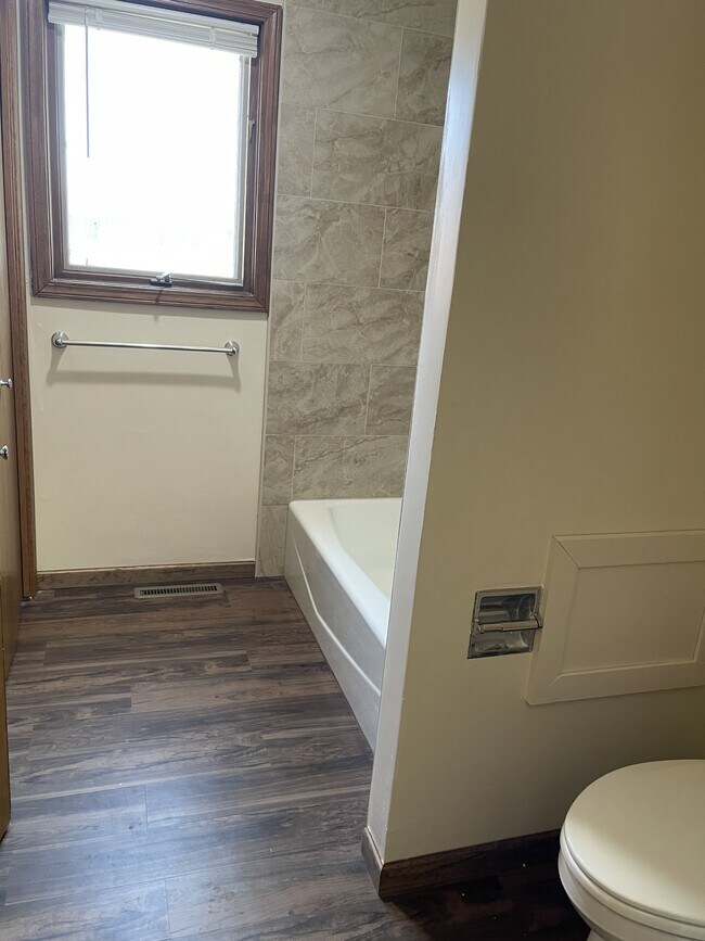 Photo - 5201 17th St Terrace