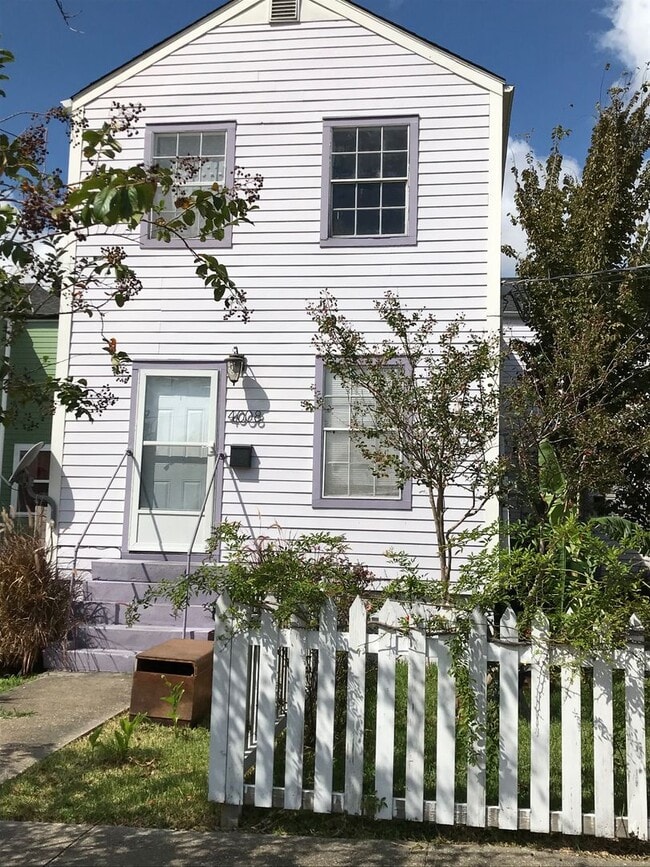 Photo - General Ogden Unit 4010