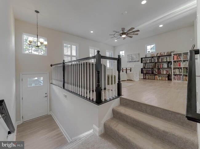 Building Photo - 23856 Myrtle Glen Way