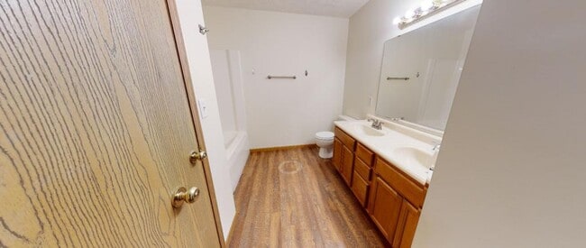 Photo - 907 W Cherry St