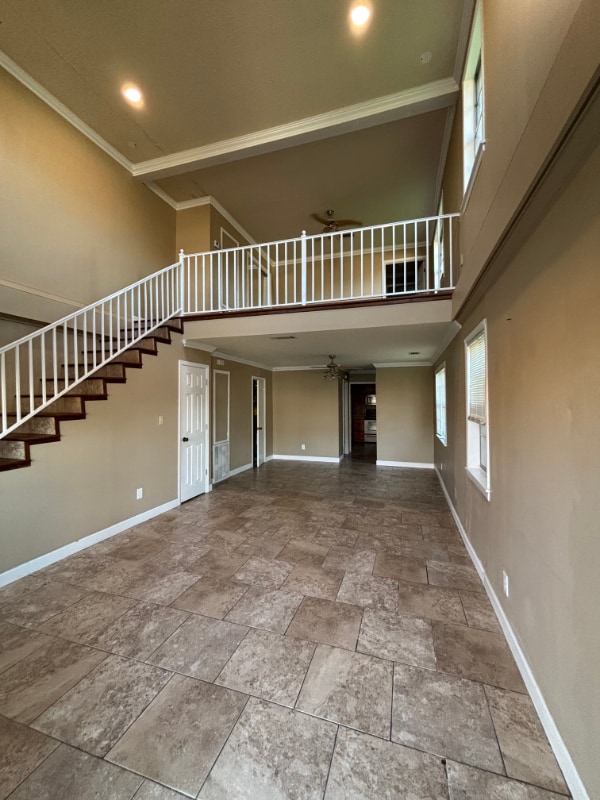 Photo - 108 Roosevelt Ave