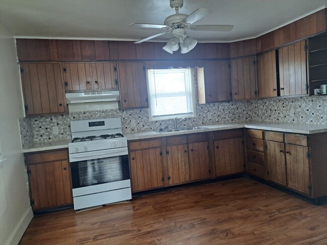 Photo - 430 W Galena Ave