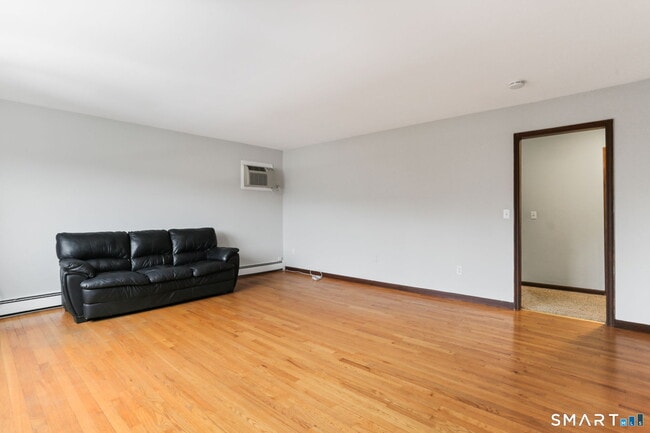 Photo - 86 Harbor Dr