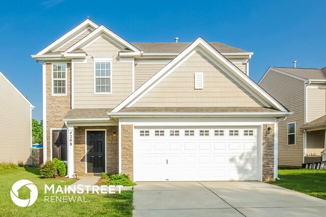 Building Photo - 4208 Bathurst Dr